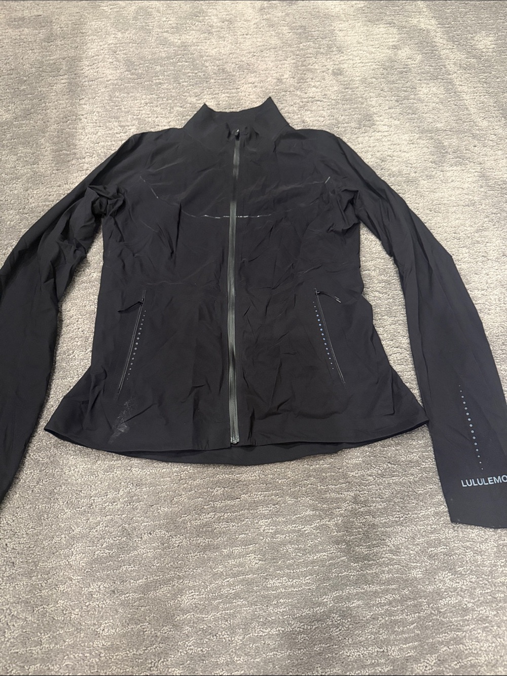 Lululemon running / jogging jacket size 8 . Great condition